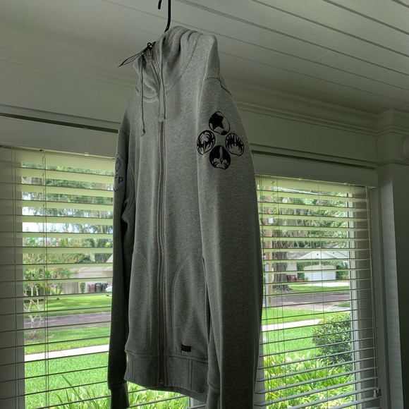 Authentic Crew Hoodie - KISS End of the Road Tour - Picture 3 of 12